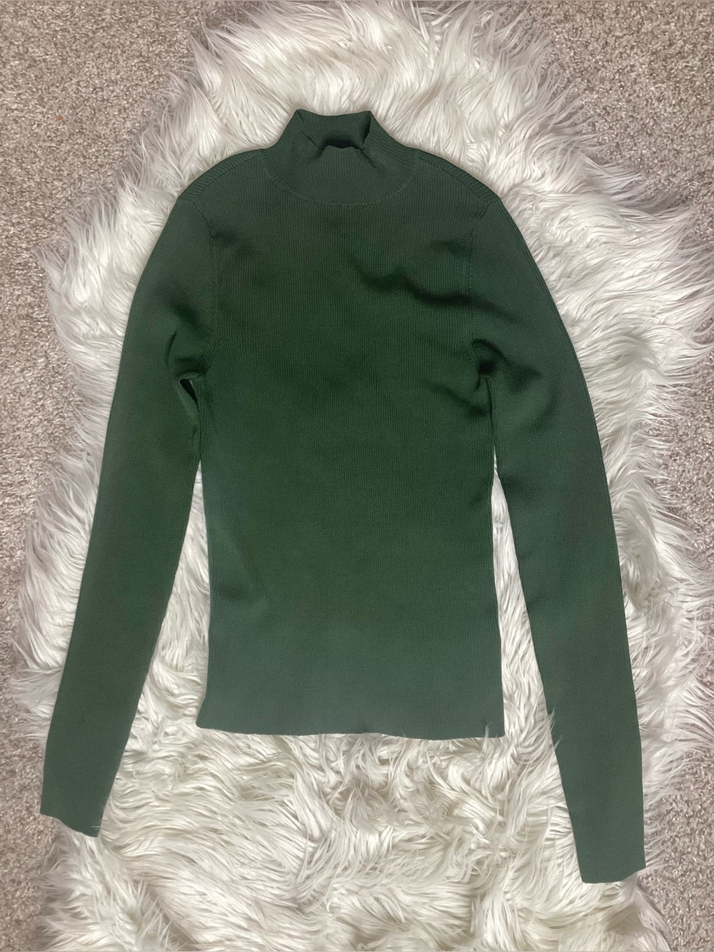Alice + Olivia Dark Green Ribbed Mock Neck Top Sm